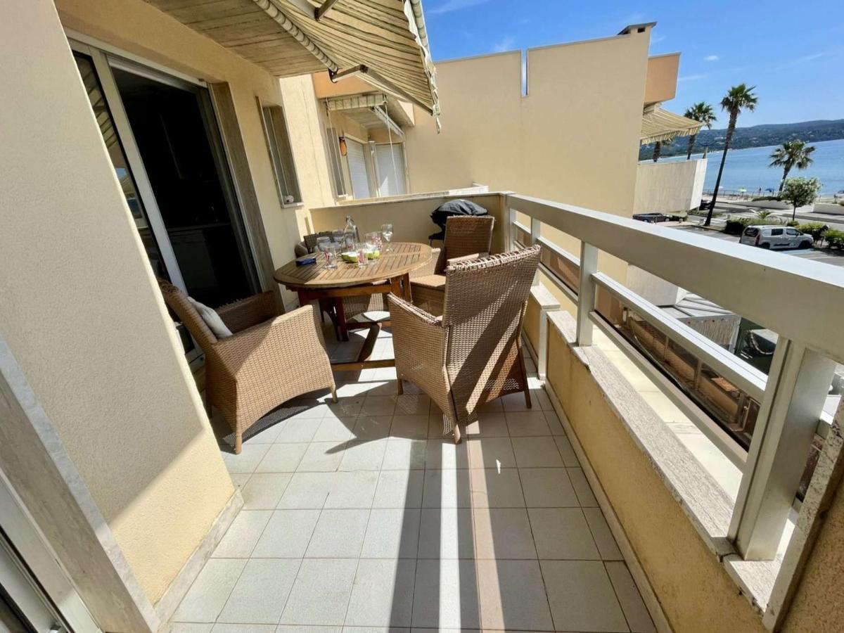 Superbe Apt 2P Front De Mer Pour 4 Pers Avec Terrasse - Cavalaire-Sur-Mer - Fr-1-226B-162 מראה חיצוני תמונה